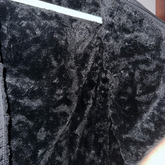 Girls NORTH FACE reversible furry winter coat, sz 7/8 - Picture 4 of 7